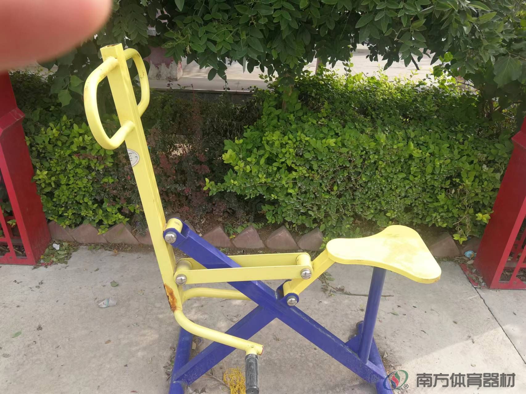 坐凳训练器 坐凳训练器